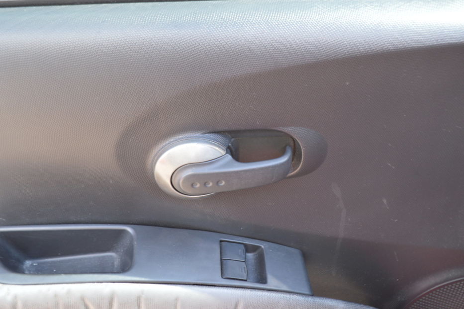 Продам Nissan Micra 2006 года в Одессе