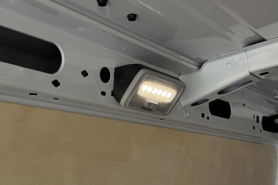 Продам Renault Master груз. L3H2 COMIS 2022 года в г. Умань, Черкасская область