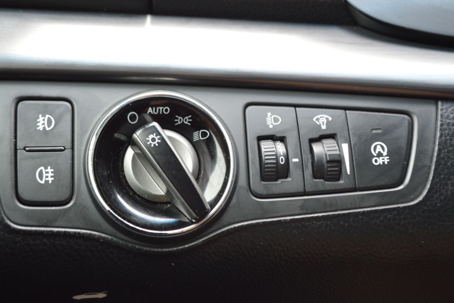 Продам Hyundai i40 2015 года в Одессе