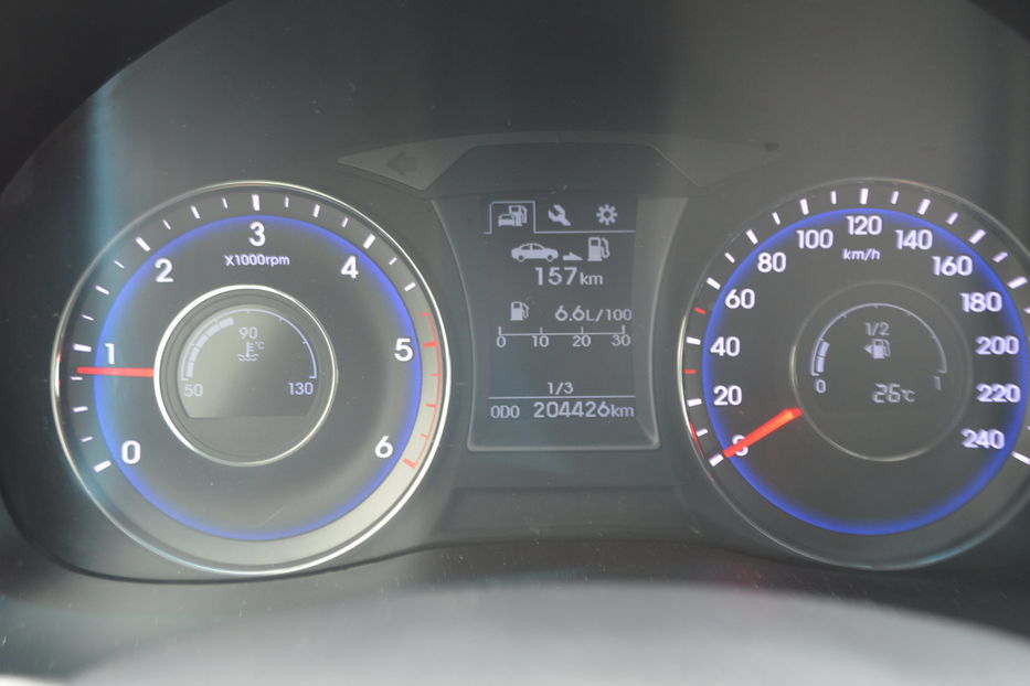 Продам Hyundai i40 2015 года в Одессе