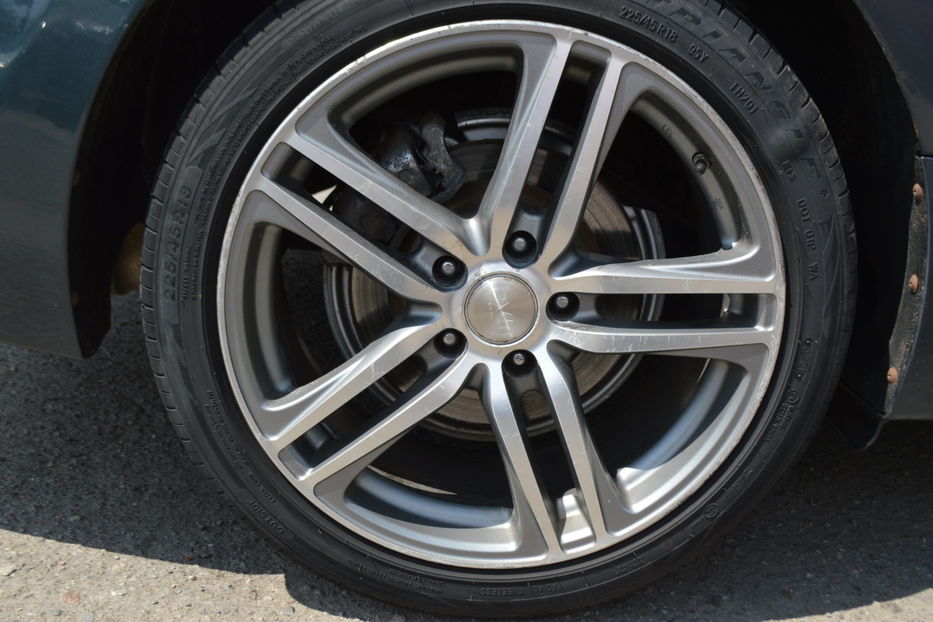 Продам Hyundai i40 2015 года в Одессе