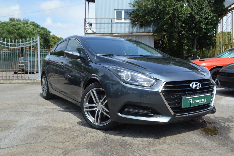 Продам Hyundai i40 2015 года в Одессе