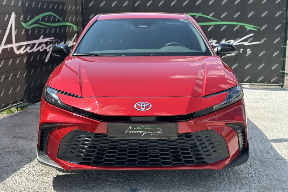 Продам Toyota Camry Se Hybrid 2024 года в Киеве