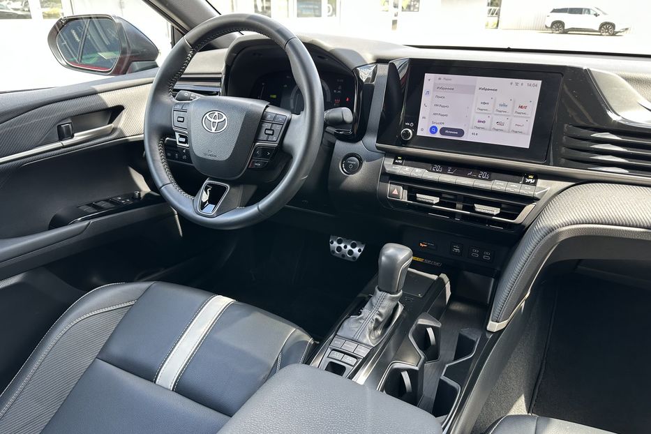 Продам Toyota Camry Se Hybrid 2024 года в Киеве