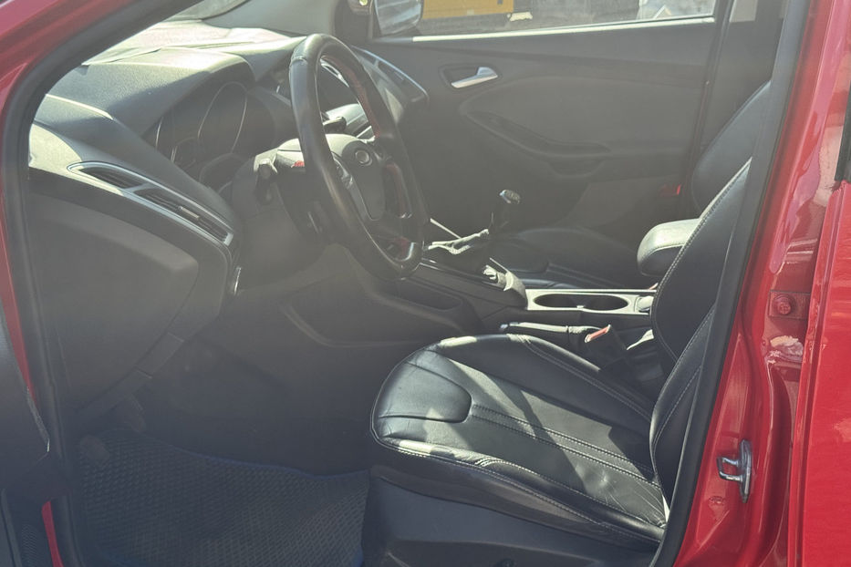 Продам Ford Ford 2014 года в Киеве