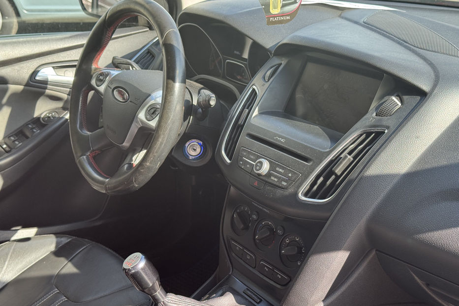 Продам Ford Ford 2014 года в Киеве