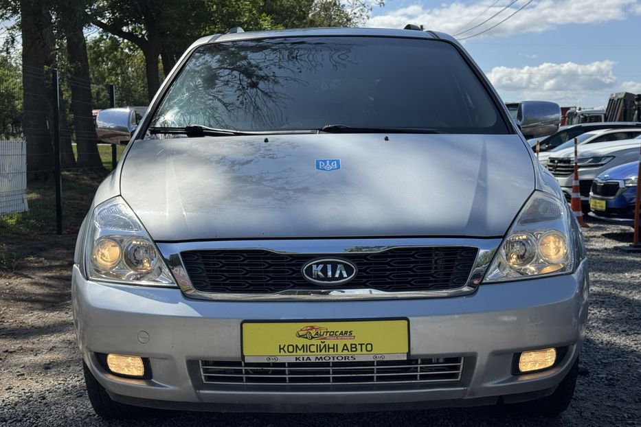 Продам Kia Carnival COMIS  2011 года в г. Умань, Черкасская область
