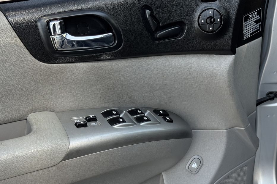 Продам Kia Carnival COMIS  2011 года в г. Умань, Черкасская область