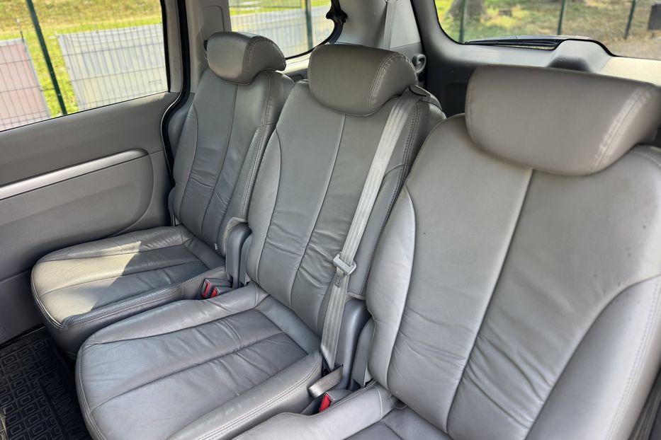 Продам Kia Carnival COMIS  2011 года в г. Умань, Черкасская область