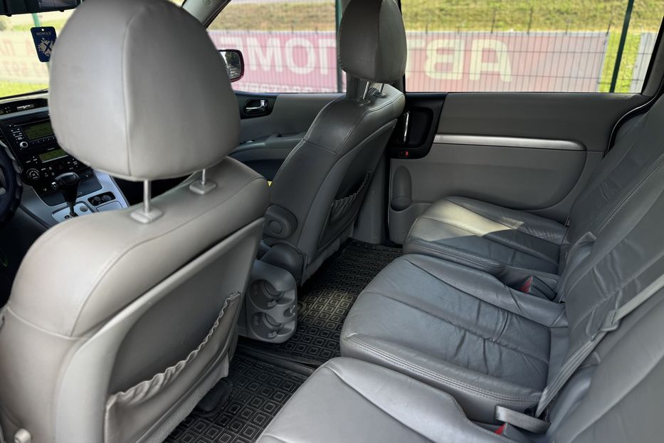 Продам Kia Carnival COMIS  2011 года в г. Умань, Черкасская область