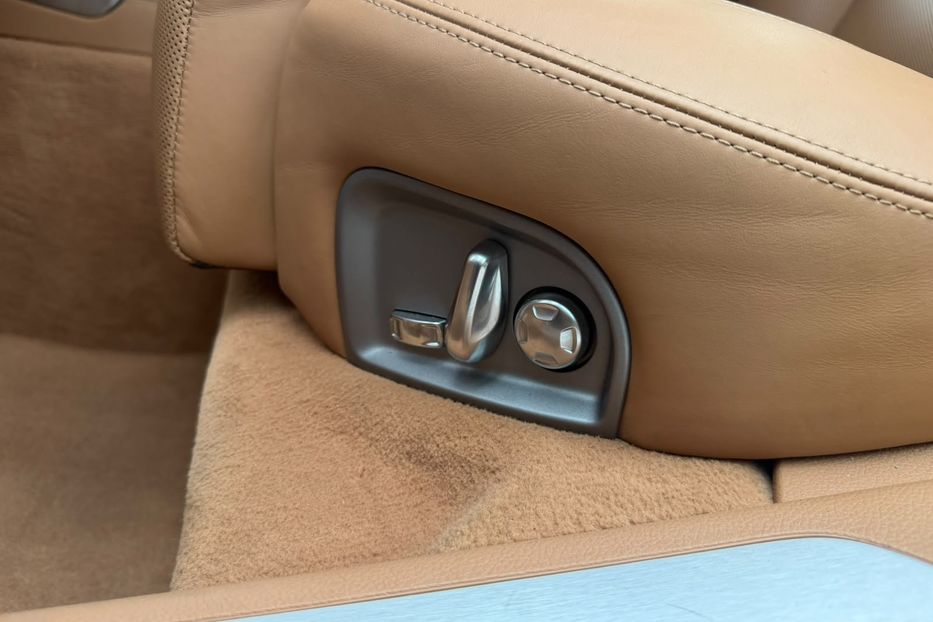 Продам Porsche Panamera 2010 года в Киеве