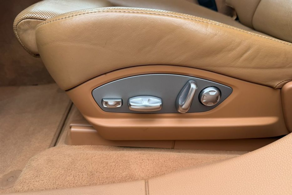 Продам Porsche Panamera 2010 года в Киеве