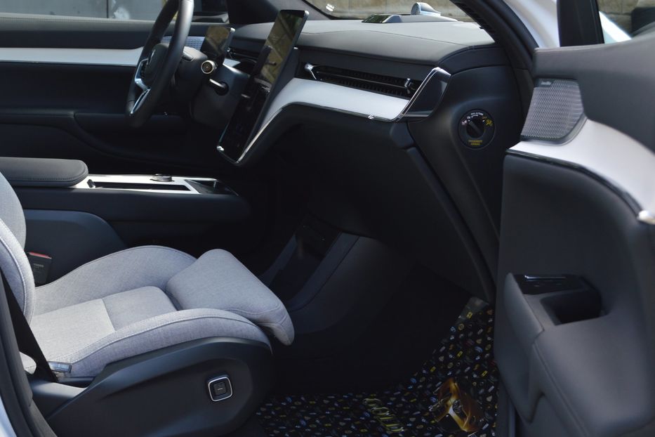 Продам Volvo XC90 Электро EX90  2025 года в Одессе
