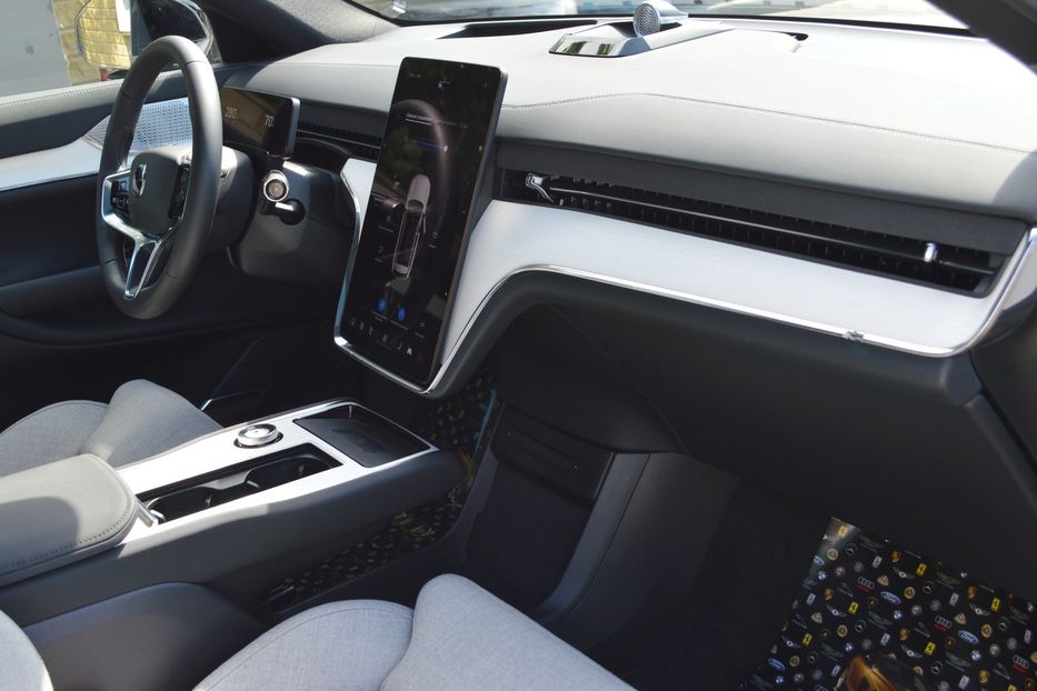 Продам Volvo XC90 Электро EX90  2025 года в Одессе