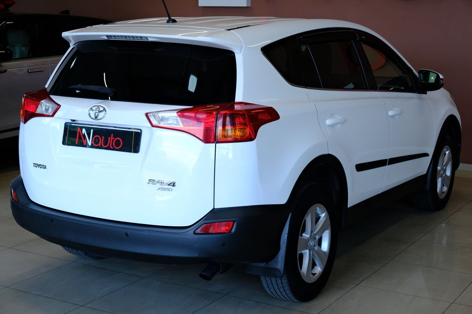 Продам Toyota Rav 4 2014 года в Одессе