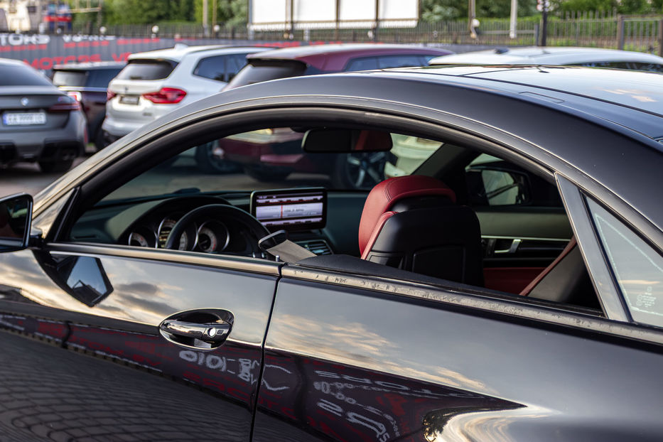 Продам Mercedes-Benz E-Class 200 Coupe 2014 года в Киеве
