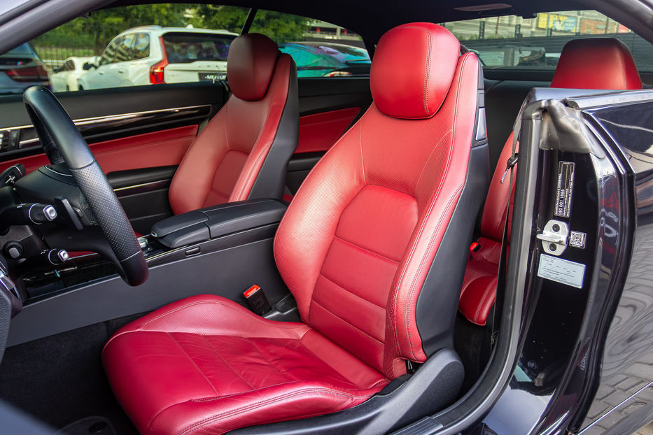 Продам Mercedes-Benz E-Class 200 Coupe 2014 года в Киеве