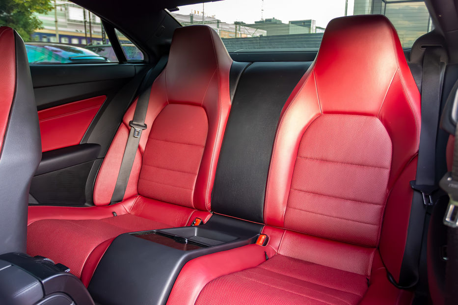 Продам Mercedes-Benz E-Class 200 Coupe 2014 года в Киеве