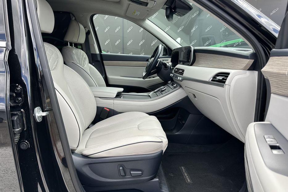 Продам Hyundai Palisade 4WD Limited 2020 года в Киеве