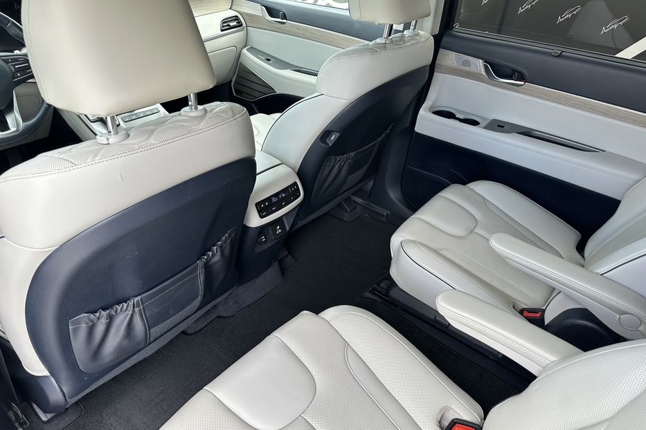 Продам Hyundai Palisade 4WD Limited 2020 года в Киеве