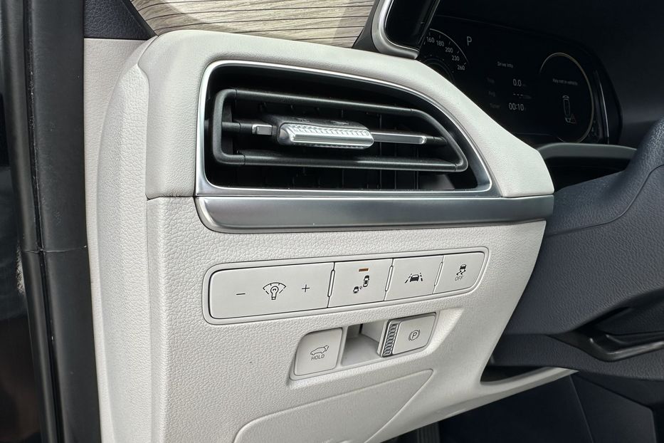 Продам Hyundai Palisade 4WD Limited 2020 года в Киеве