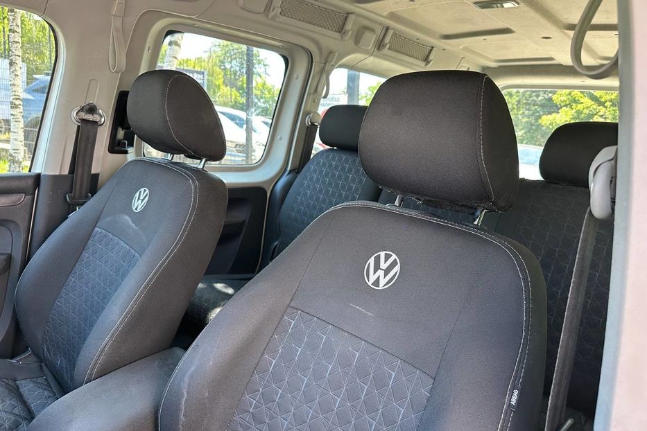 Продам Volkswagen Caddy пасс. 2012 года в Черновцах
