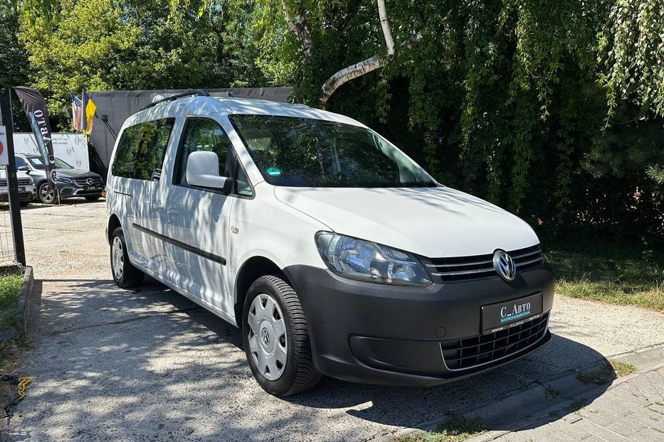 Продам Volkswagen Caddy пасс. 2012 года в Черновцах