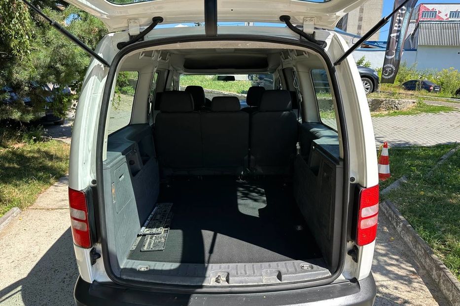 Продам Volkswagen Caddy пасс. 2012 года в Черновцах