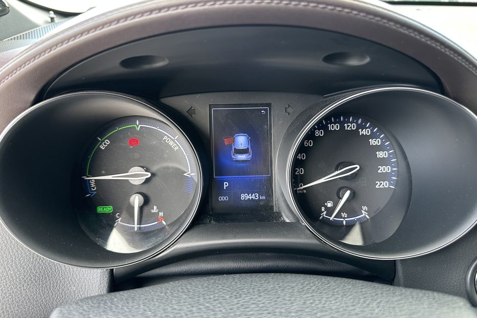 Продам Toyota C-HR Hybrid 2019 года в Киеве