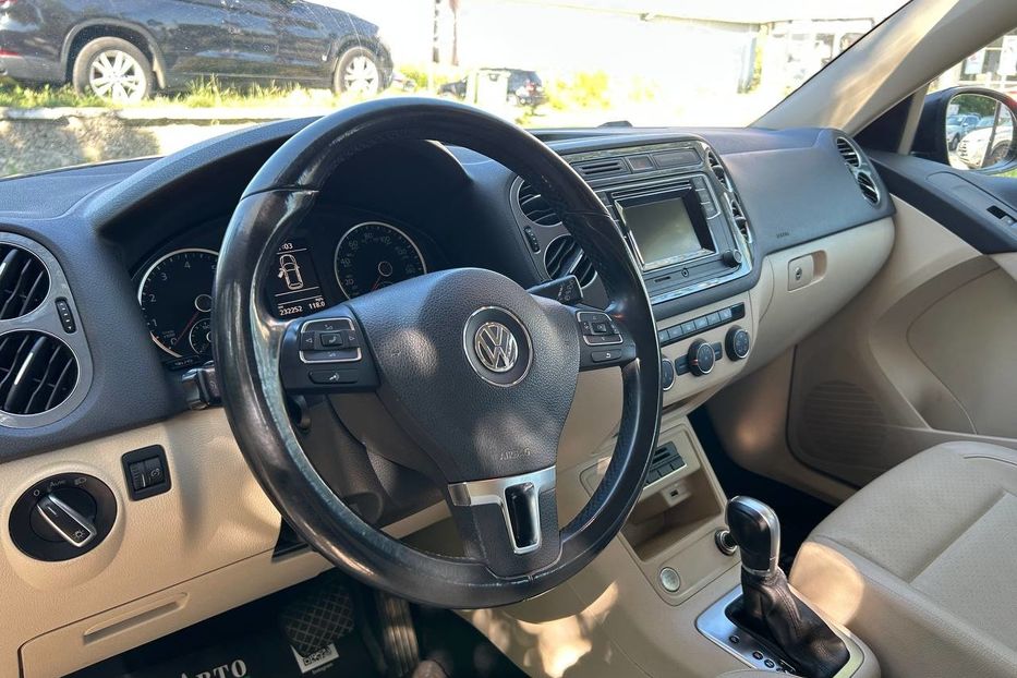 Продам Volkswagen Tiguan 2016 года в Черновцах