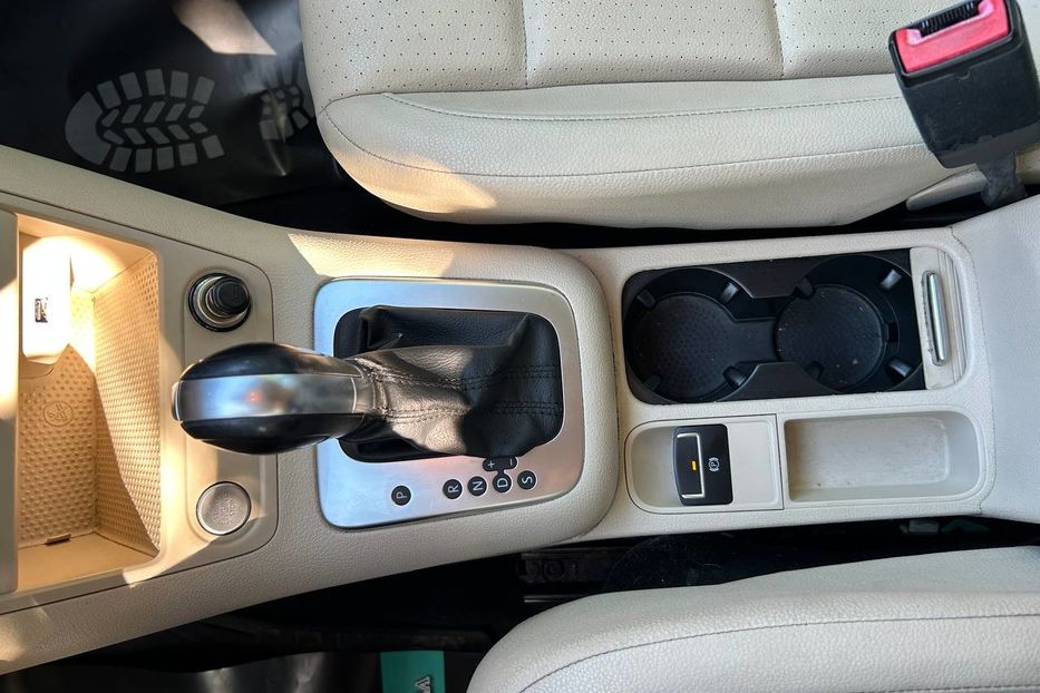 Продам Volkswagen Tiguan 2016 года в Черновцах