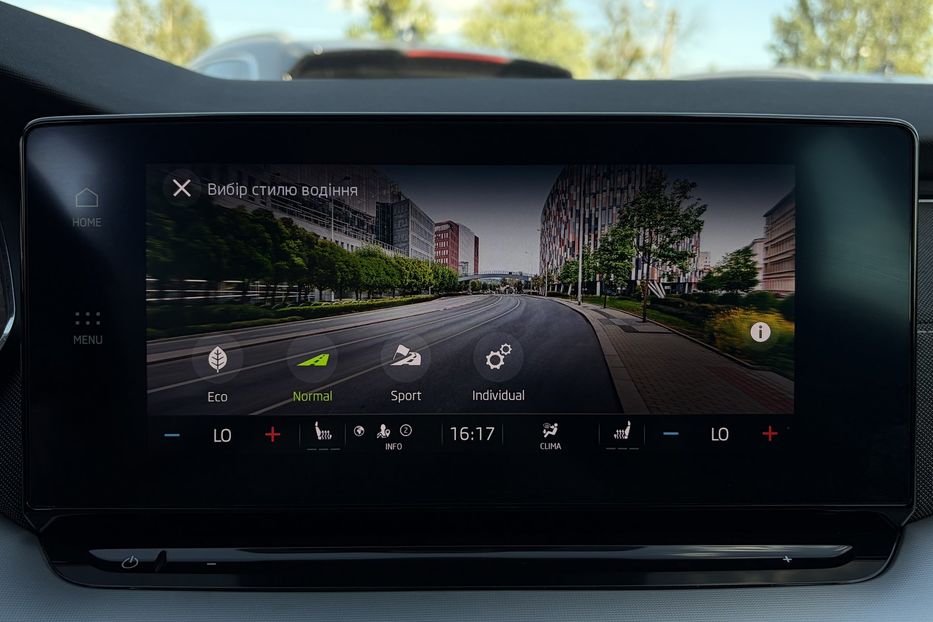 Продам Skoda Octavia А8 2.0 TDI 150к.с АТ FULL LED 2022 года в Львове