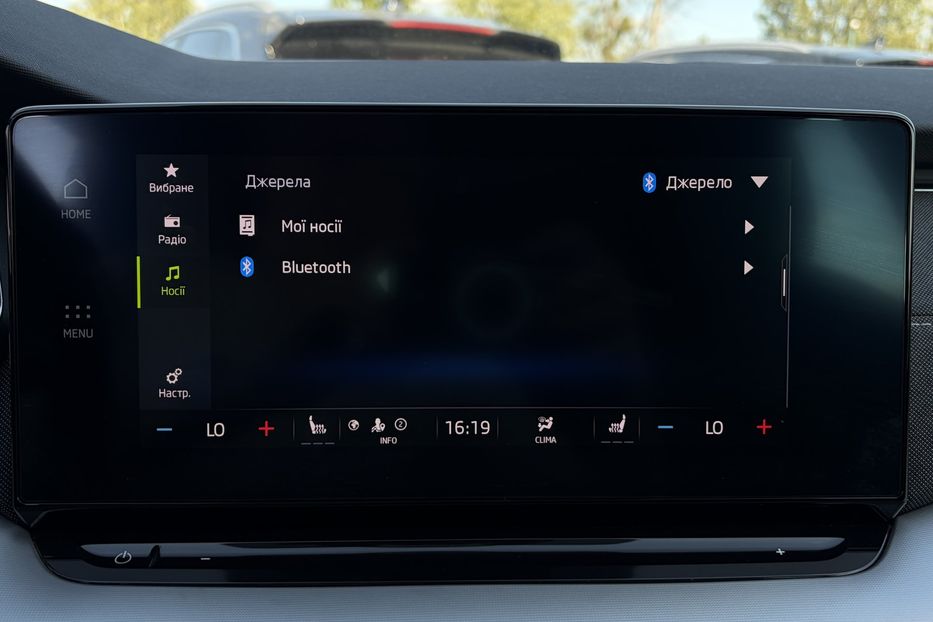 Продам Skoda Octavia А8 2.0 TDI 150к.с АТ FULL LED 2022 года в Львове