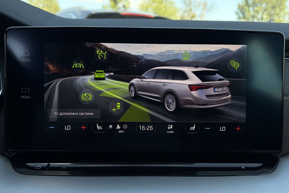 Продам Skoda Octavia А8 2.0 TDI 150к.с АТ FULL LED 2022 года в Львове