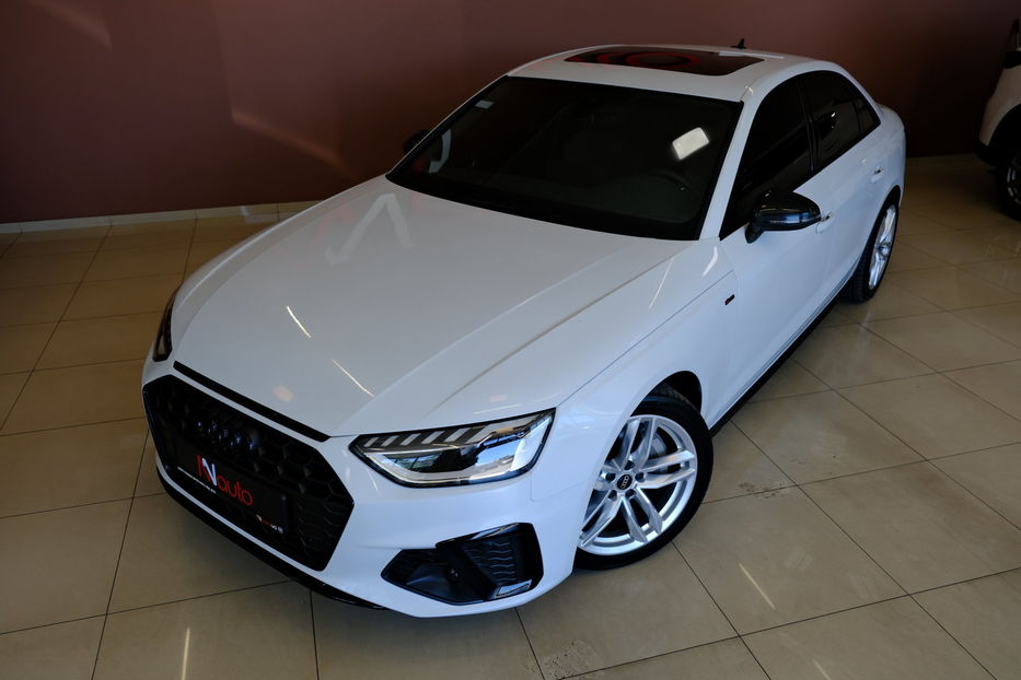 Продам Audi A4 2022 года в Одессе