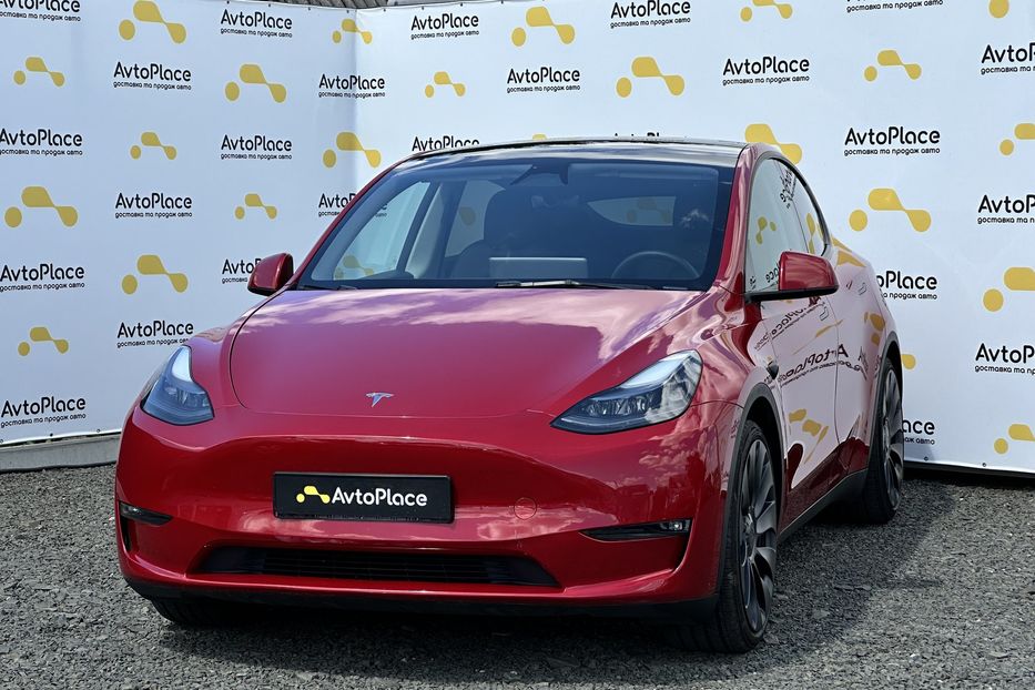Продам Tesla Model Y Performance 82 квт 2023 года в Луцке