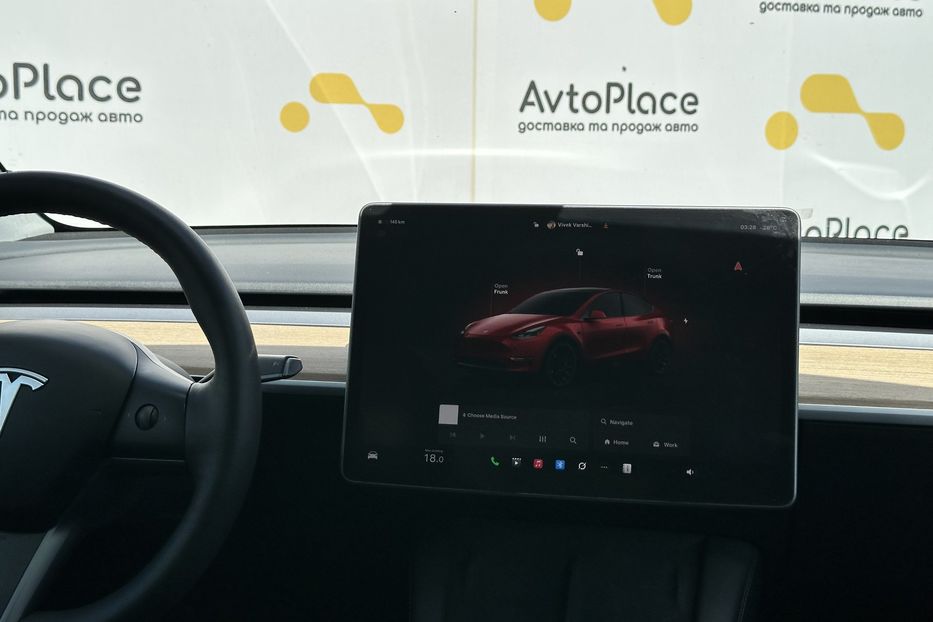 Продам Tesla Model Y Performance 82 квт 2023 года в Луцке
