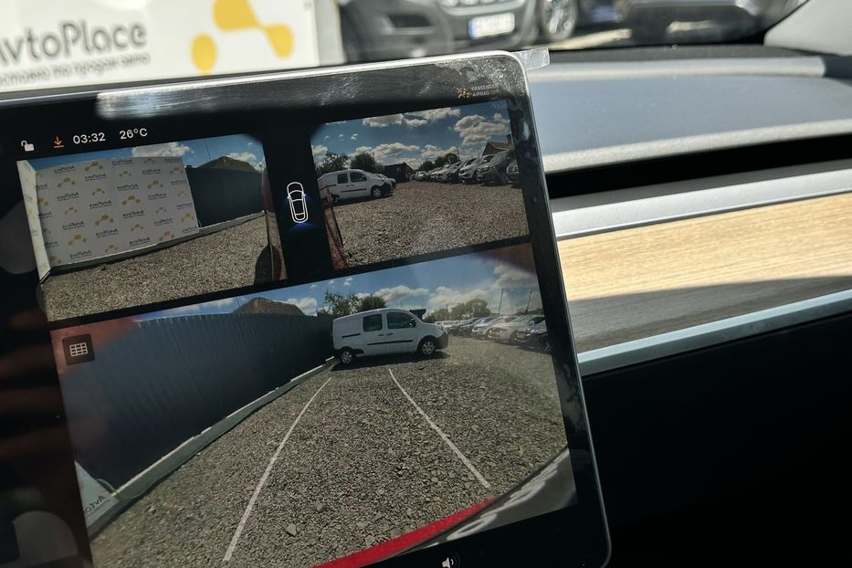 Продам Tesla Model Y Performance 82 квт 2023 года в Луцке