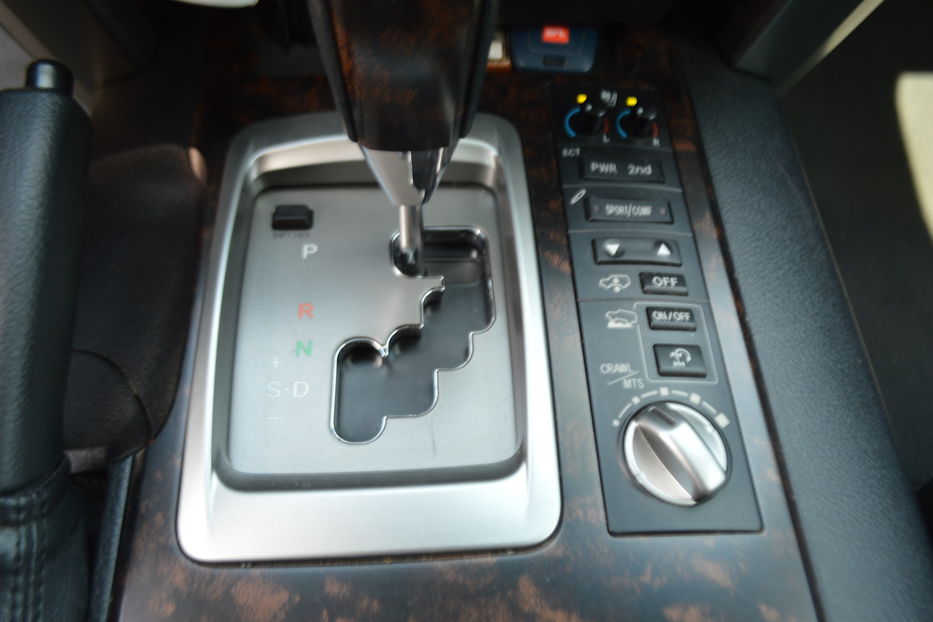 Продам Toyota Land Cruiser 200 Official 2014 года в Одессе
