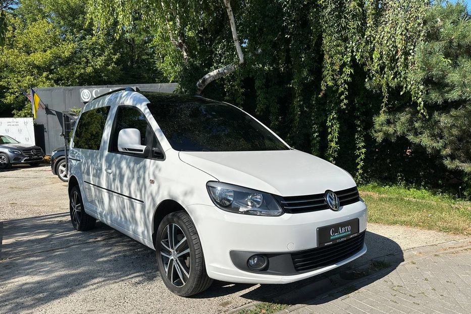 Продам Volkswagen Caddy пасс. 2016 года в Черновцах