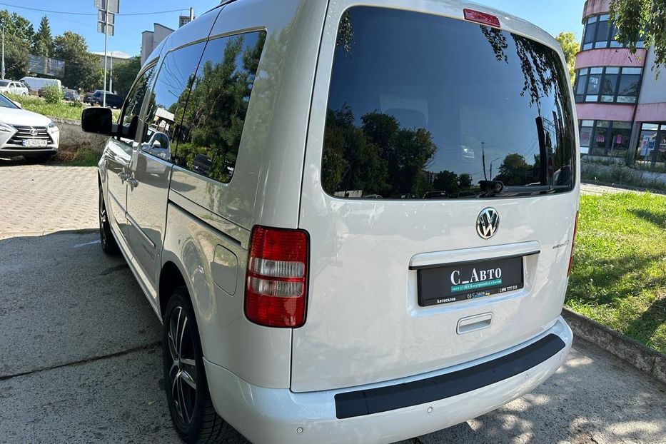 Продам Volkswagen Caddy пасс. 2016 года в Черновцах