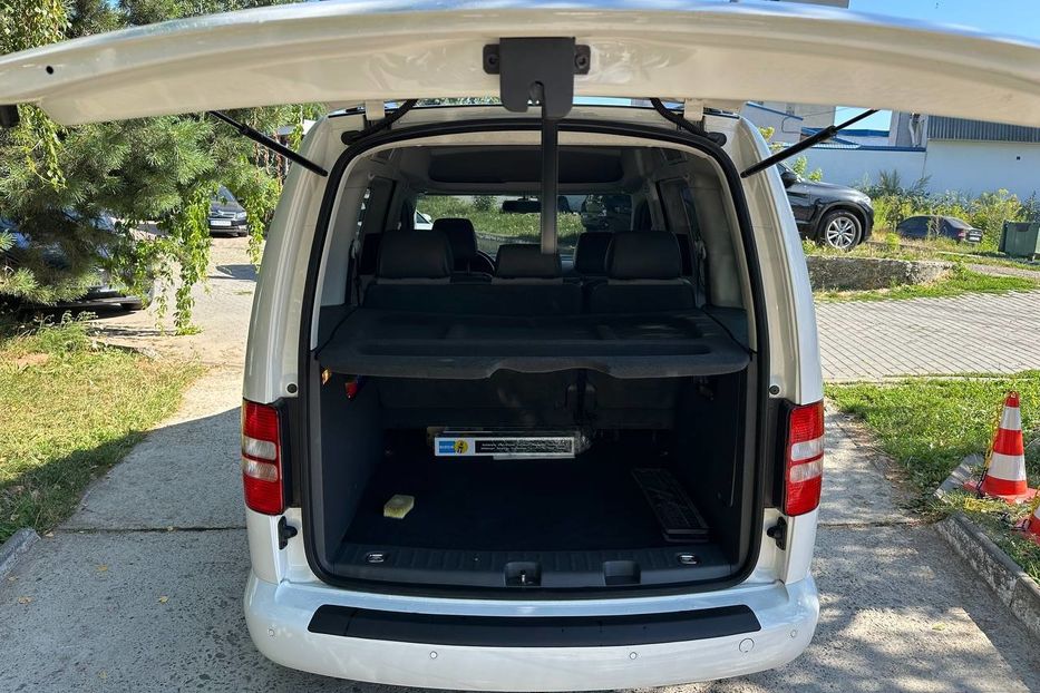 Продам Volkswagen Caddy пасс. 2016 года в Черновцах