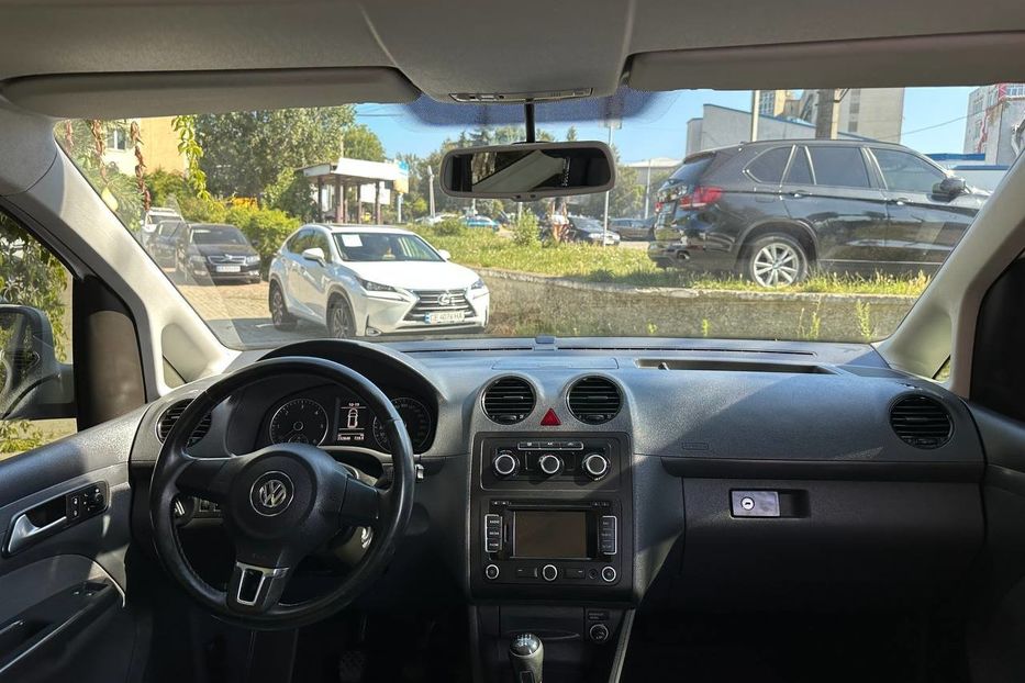 Продам Volkswagen Caddy пасс. 2016 года в Черновцах
