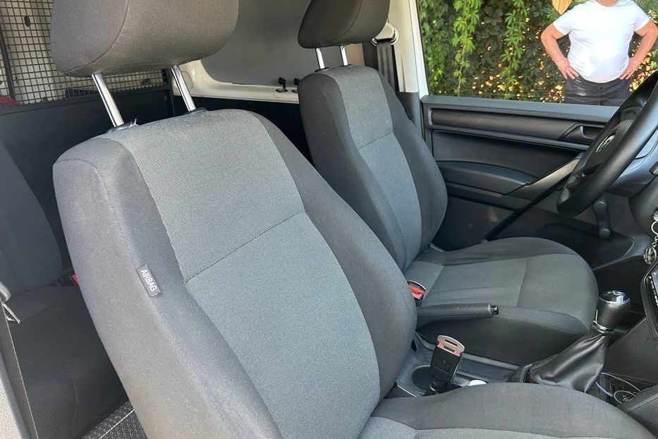 Продам Volkswagen Caddy пасс. 2016 года в Черновцах