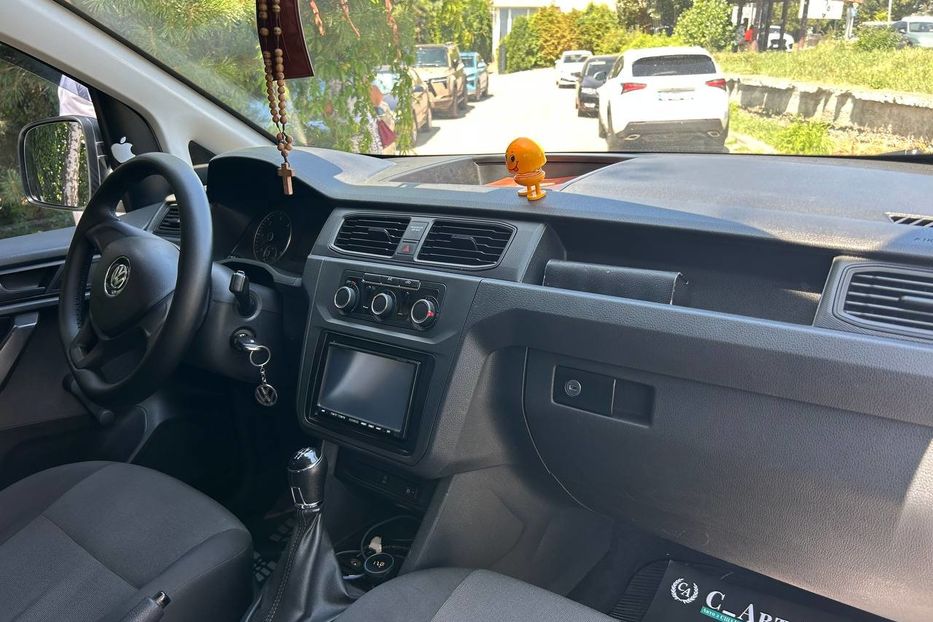 Продам Volkswagen Caddy пасс. 2016 года в Черновцах
