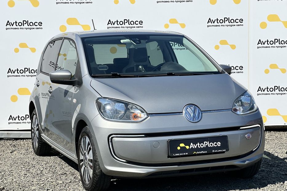 Продам Volkswagen Up 18 квт 2014 года в Луцке