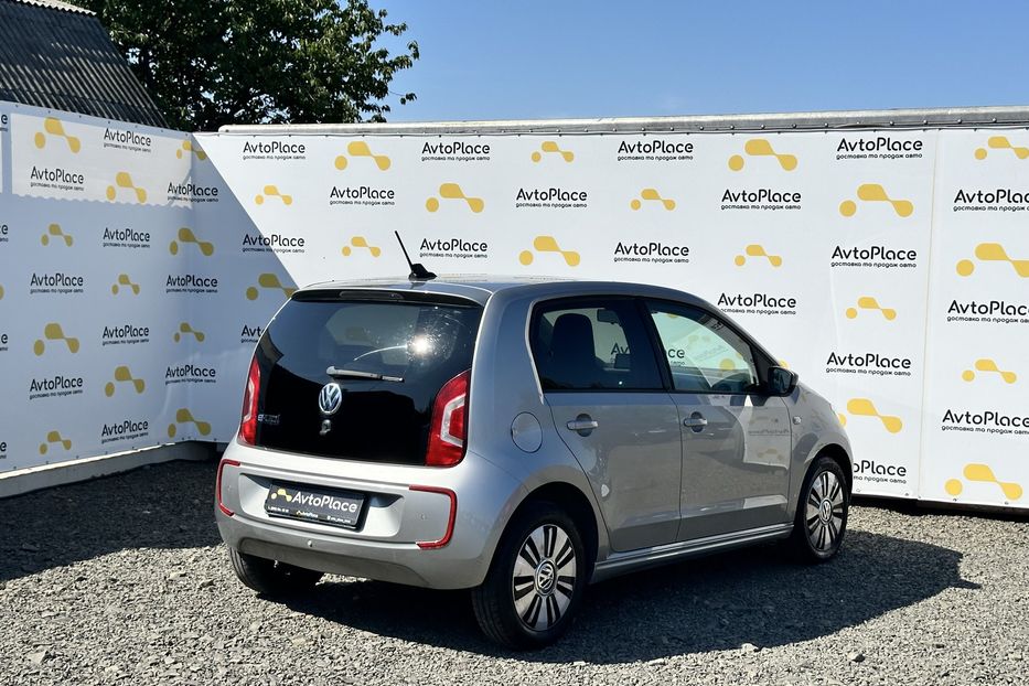 Продам Volkswagen Up 18 квт 2014 года в Луцке