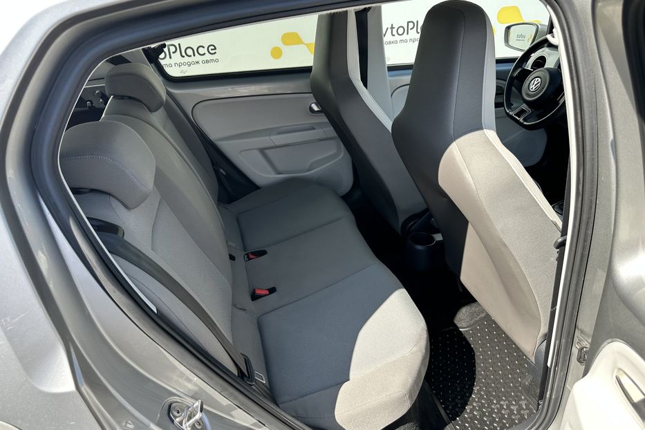 Продам Volkswagen Up 18 квт 2014 года в Луцке
