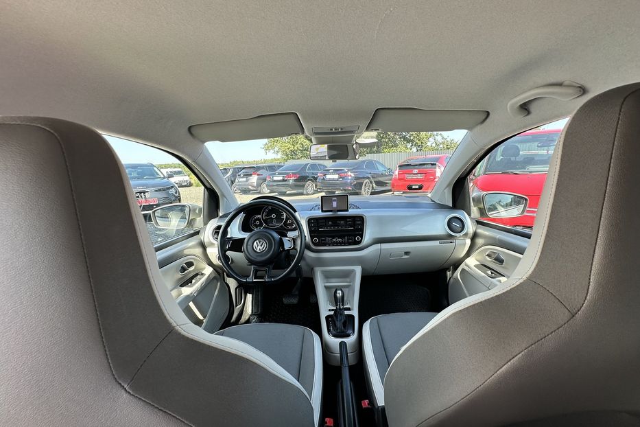 Продам Volkswagen Up 18 квт 2014 года в Луцке