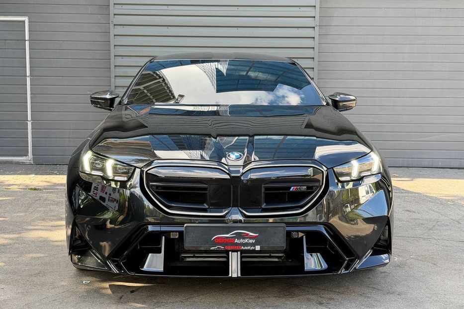Продам BMW M5 G90 2024 года в Киеве